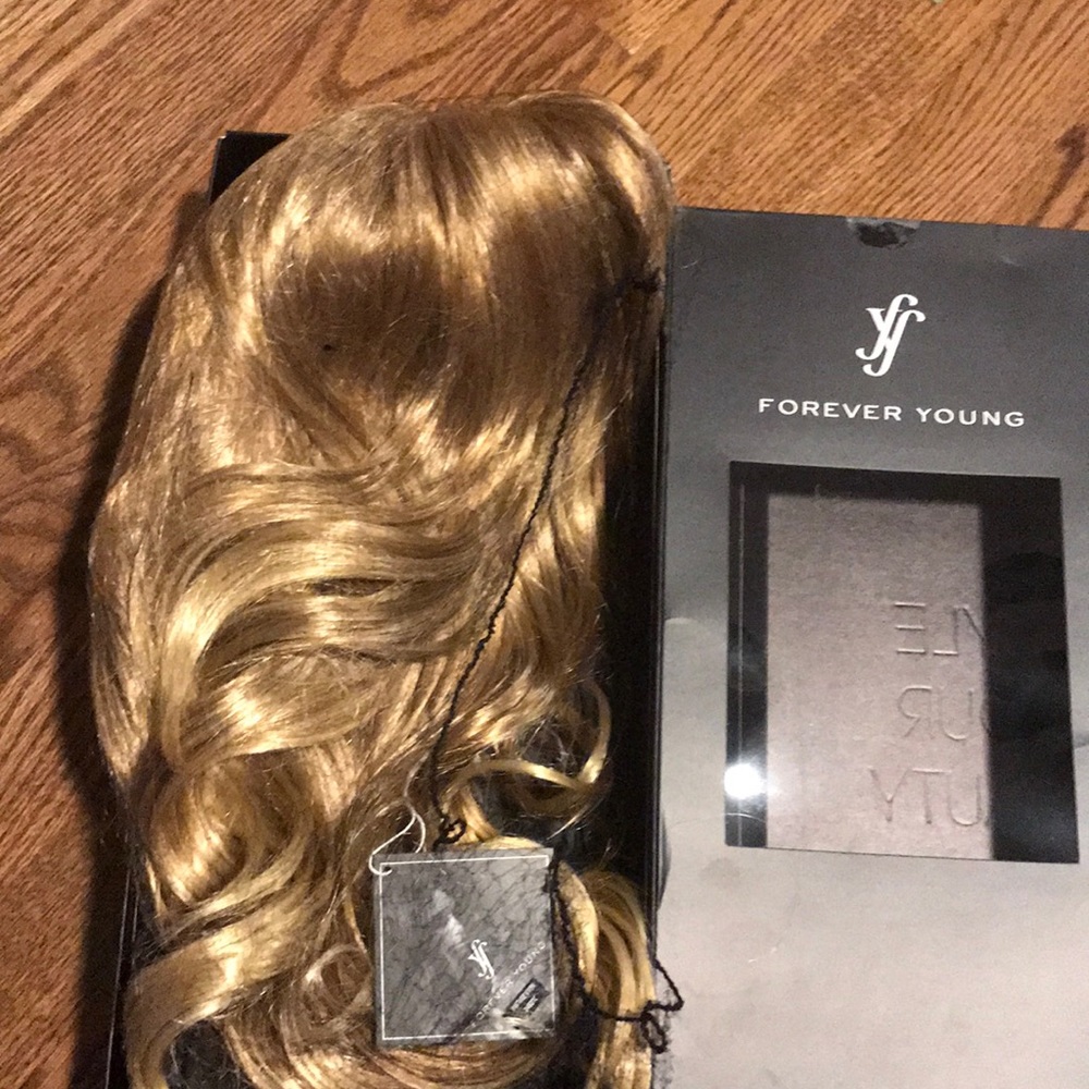Long Blonde Wig